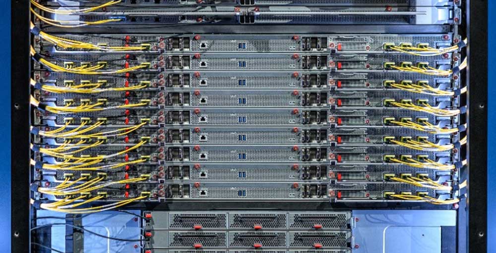 AMD Taking PC, Server Market Share From Intel