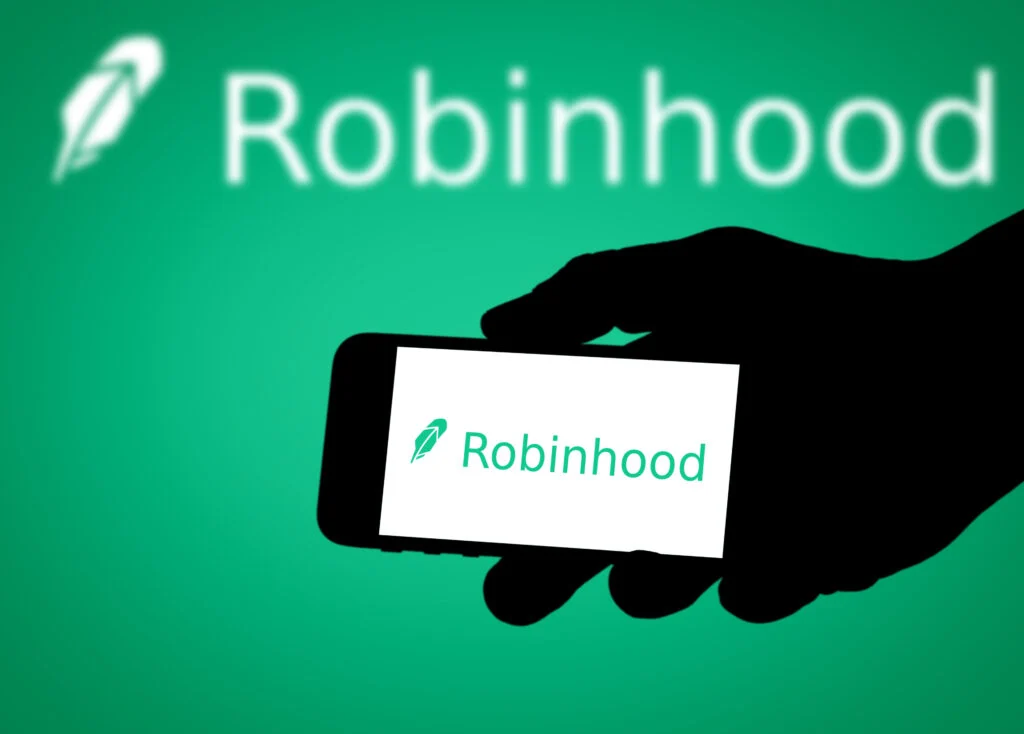 Robinhood Stock Soars After SEC Axes Pattern Day Trader Rule