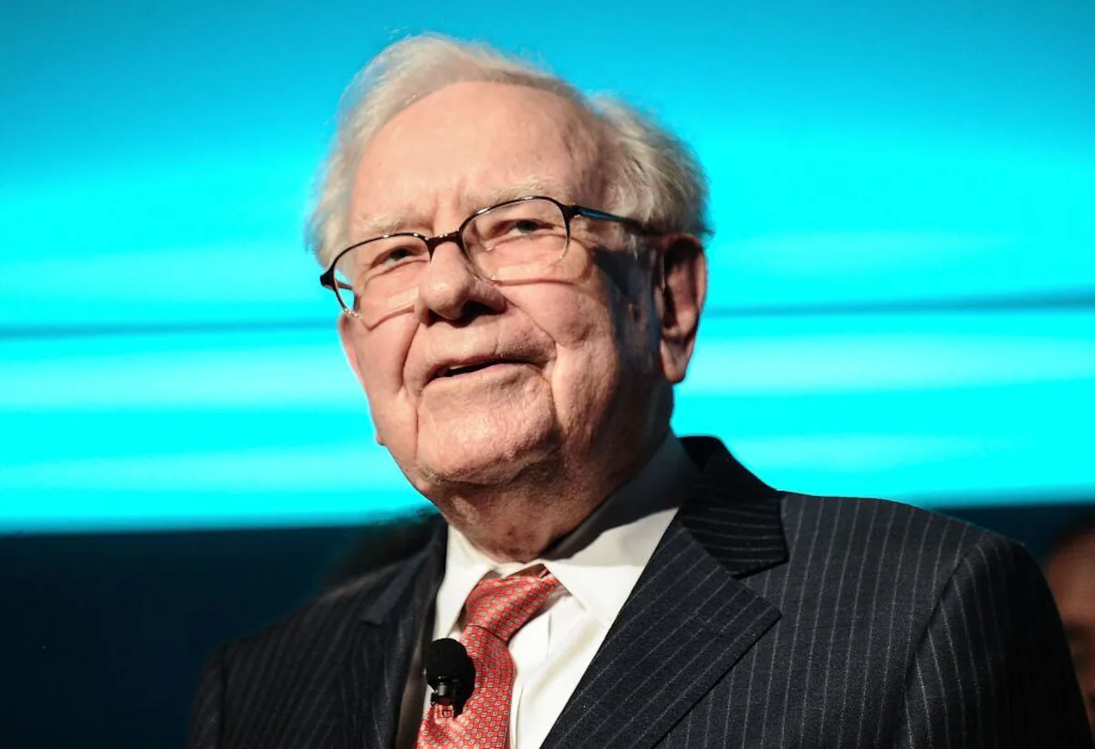Warren Buffett Steps Down As Berkshire Chairman