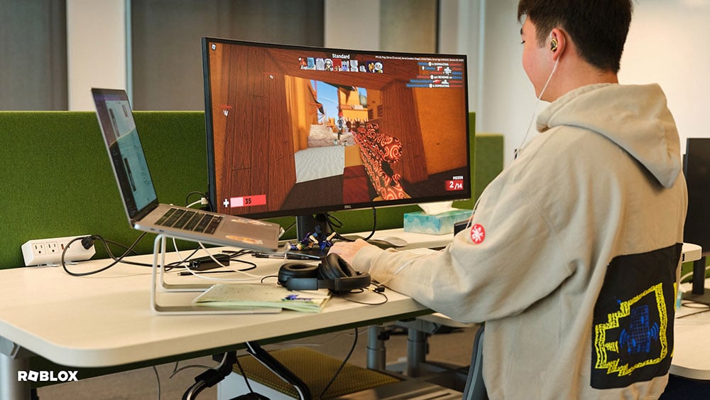 Roblox Stock Tanks Despite Beat-And-Raise Q3 Report