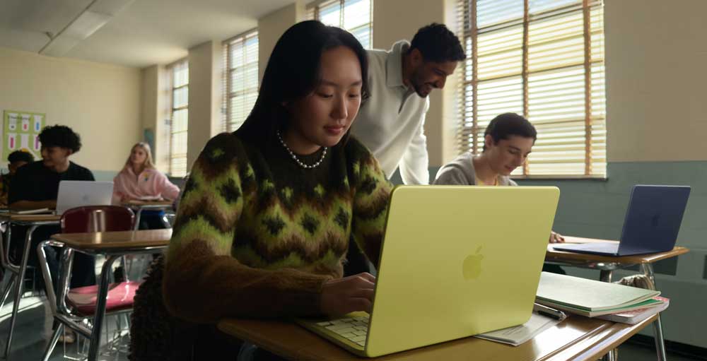 Apple Gaining Market Share In PCs, Smartphones