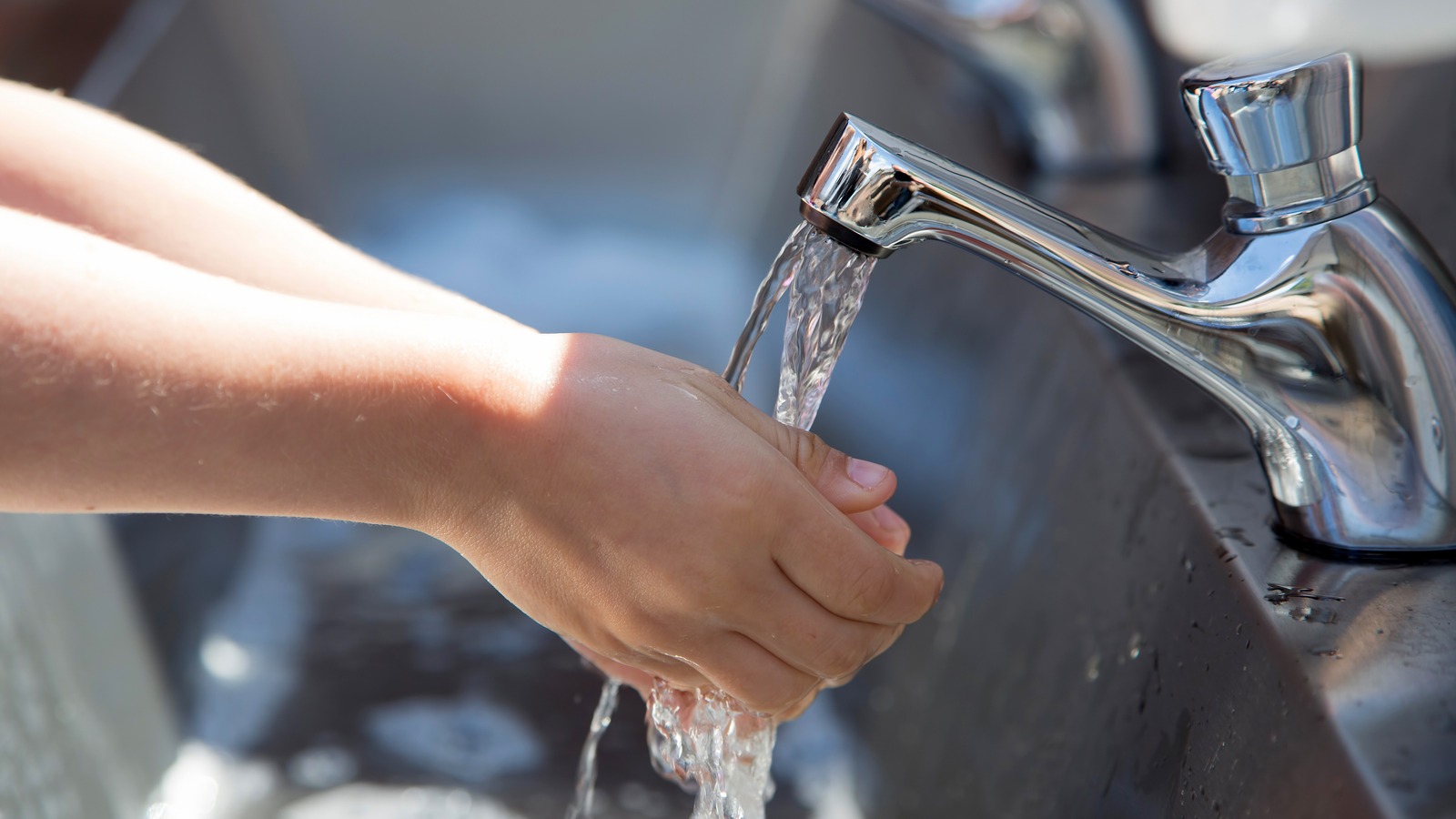 American States Water Faces A Valuation Test As Dividend Focus Returns