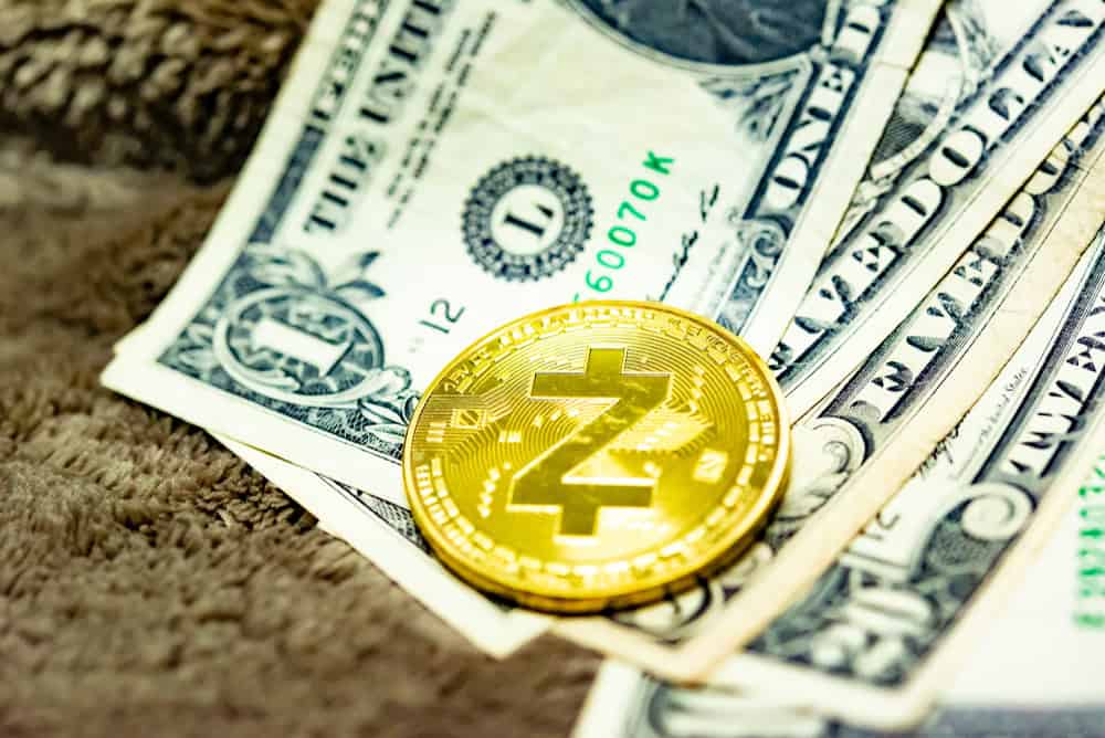 Zcash Surges 1,000% in One Month After Galaxy Digital Analyst Calls It "Encrypted Bitcoin"