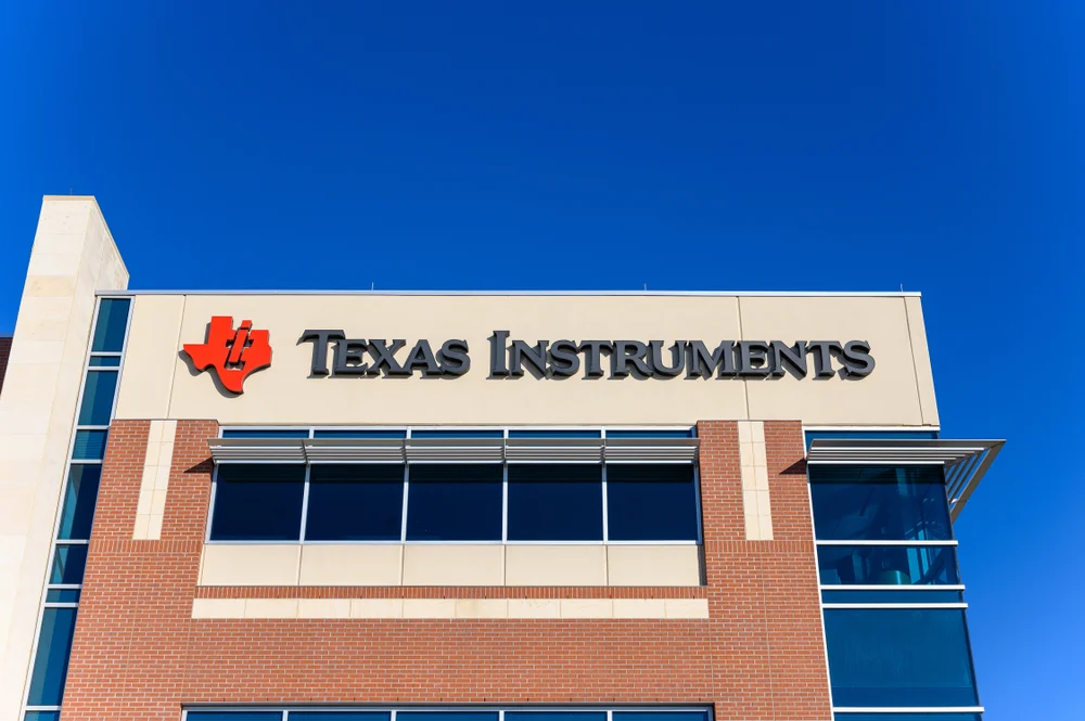 Texas Instruments Stock Posts Near-Perfect Momentum With 62% YTD Gain As AI Fuels Semiconductors Rally