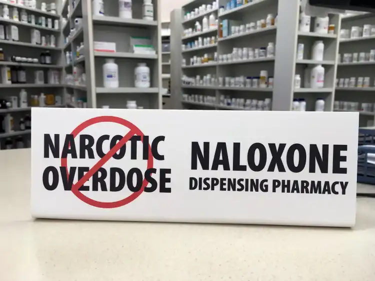 FDA approves Amneal's generic version of OTC Narcan