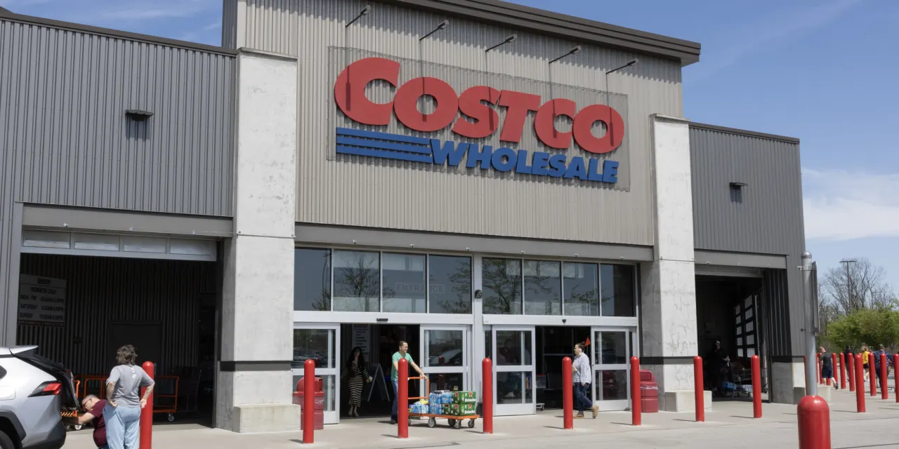 Costco’s stock turns negative for the year as U.S. sales trends decelerate