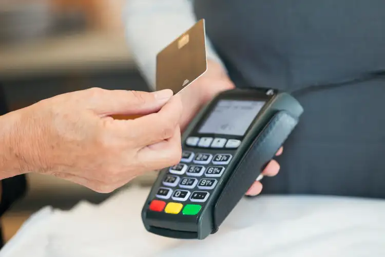U.S. Bank, Fiserv create integrated agent card issuance