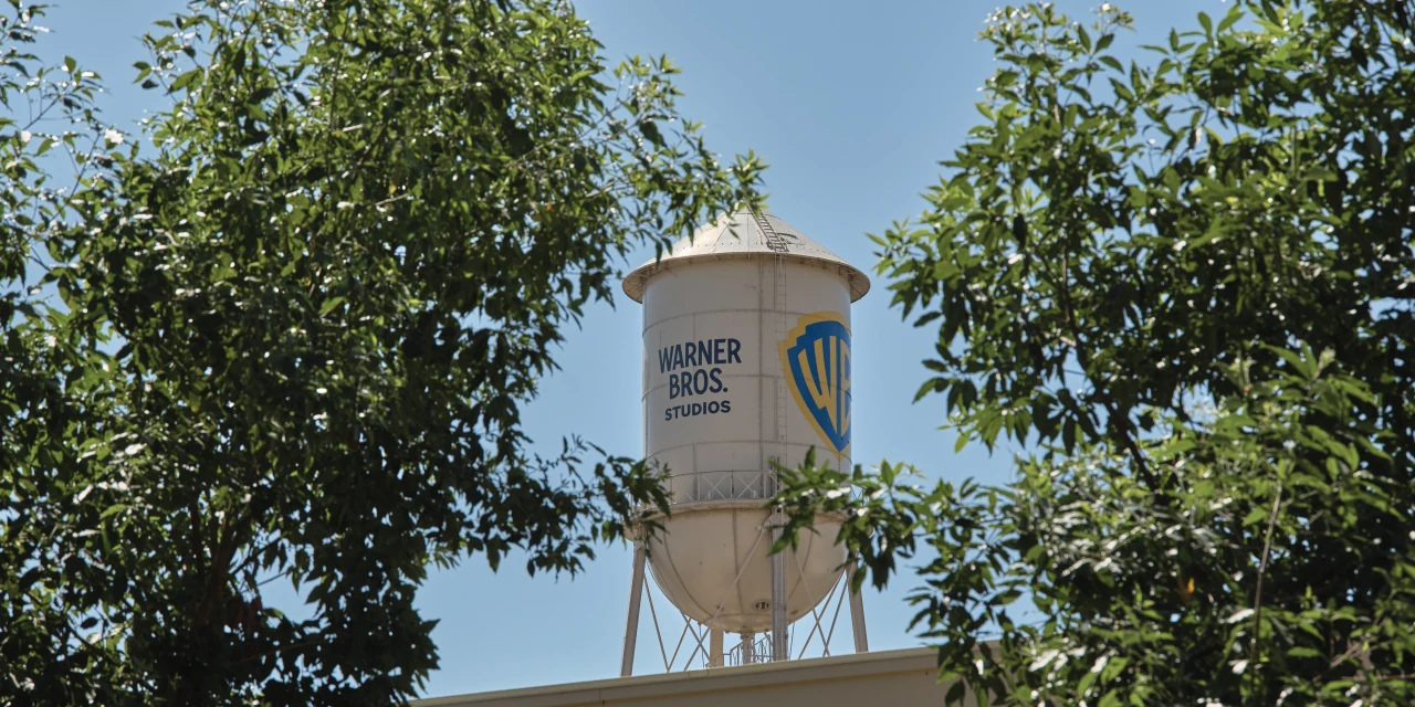 Netflix Makes Majority Cash Bid for Warner Discovery