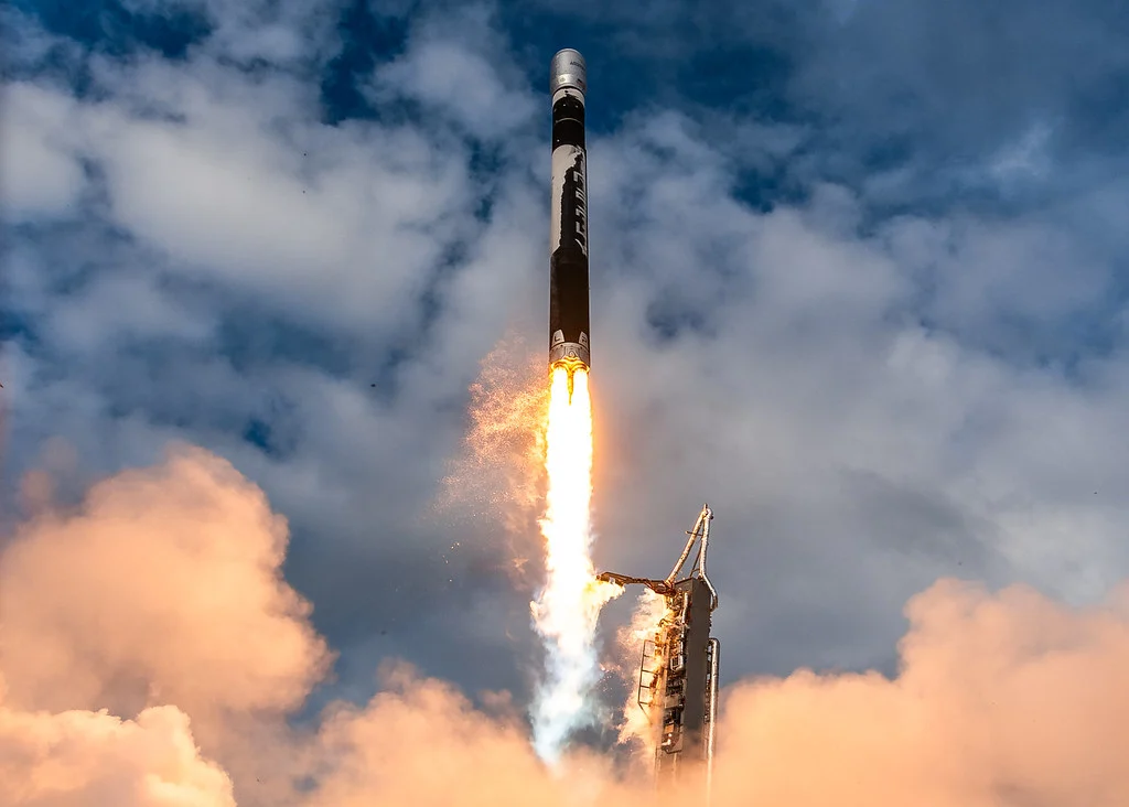 Firefly Rockets Lockheed Payload To Orbit: Is FLY a High‑Beta Defense Trade?