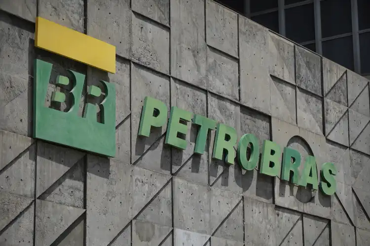 Brazil court overturns suspension from Petrobras board - Seeking Alpha