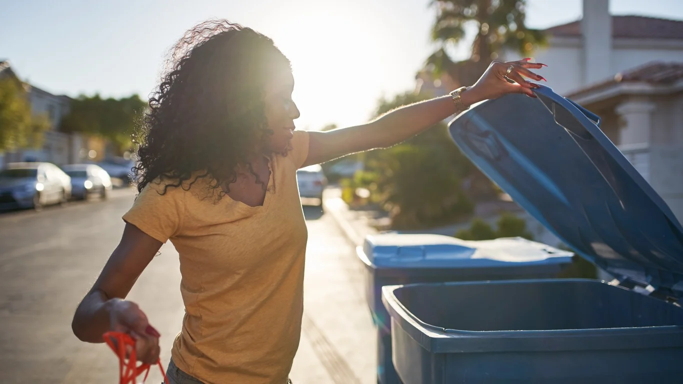Cash in the Long Haul Is Trash": Why This Money Expert Rejects Traditional Retirement Buckets