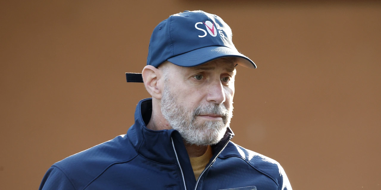 Etsy CEO Silverman to Step Down