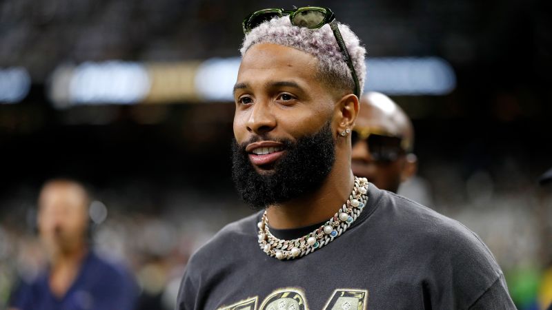 NFL star Odell Beckham Jr. removed from Miami flight after refusing to comply with safety protocol, police say - CNN