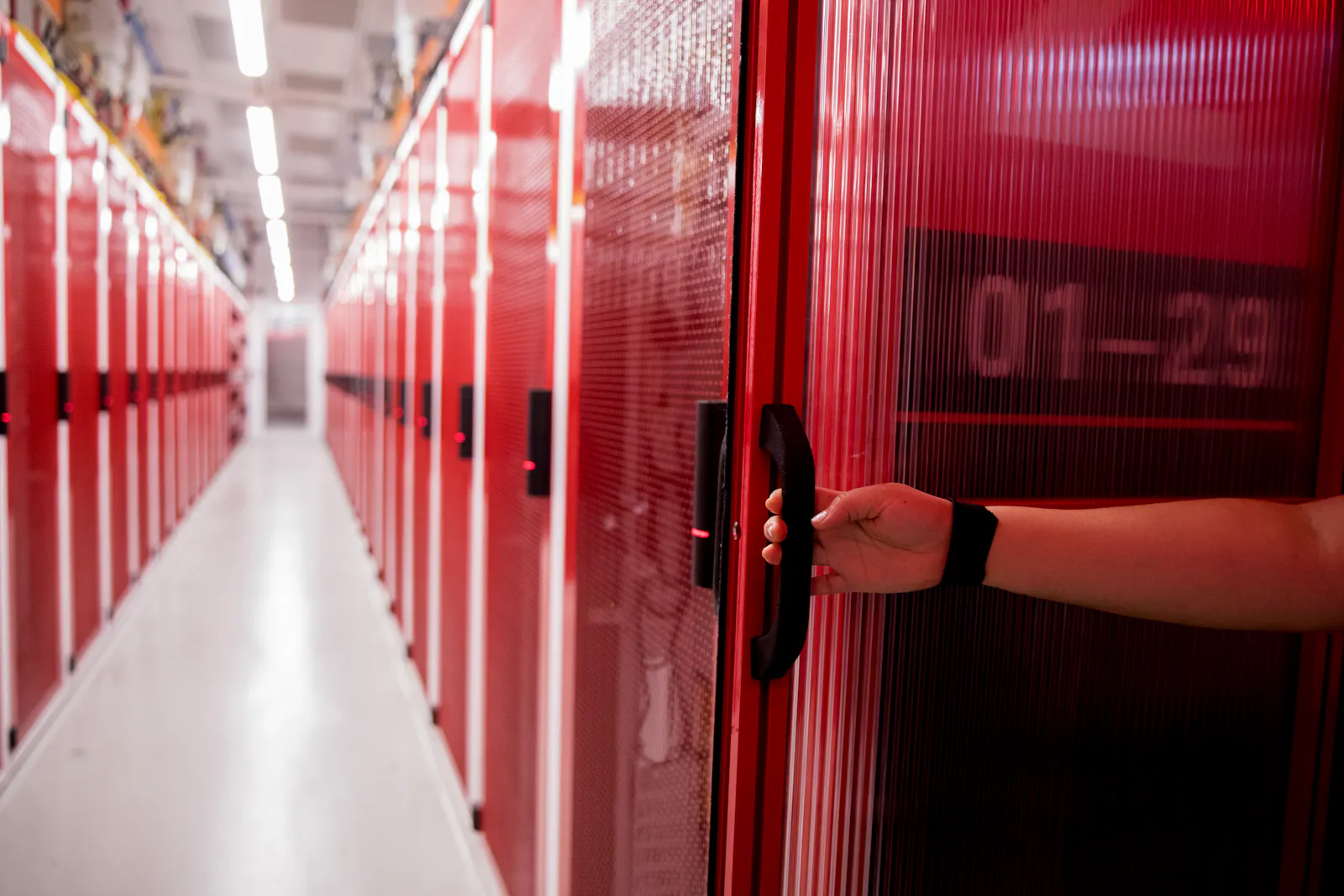 Data center trade deep in the red