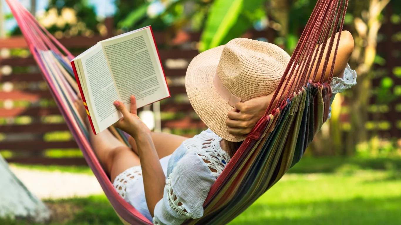 How $600K Can Deliver a $42,000 Paycheck Without Working a Day