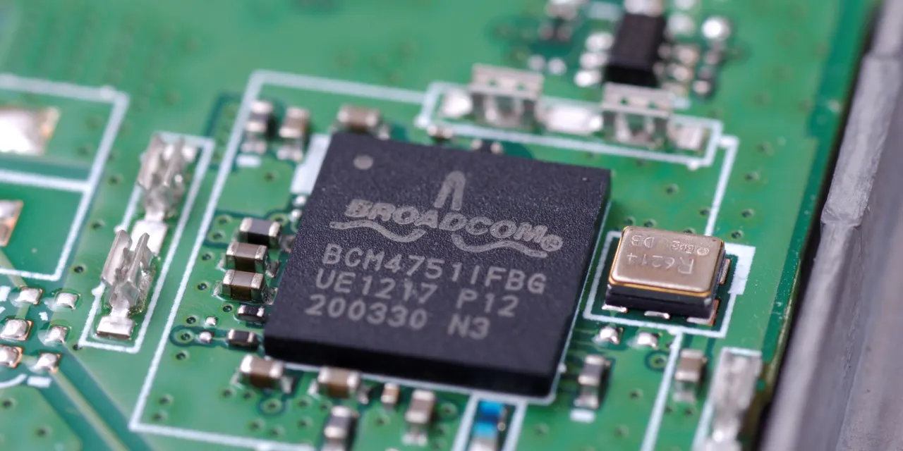 Nvidia and Broadcom’s AI Chips Will Go Head-to-Head. How They Compare.