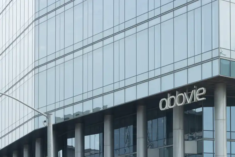 AbbVie continues gains for seven straight sessions