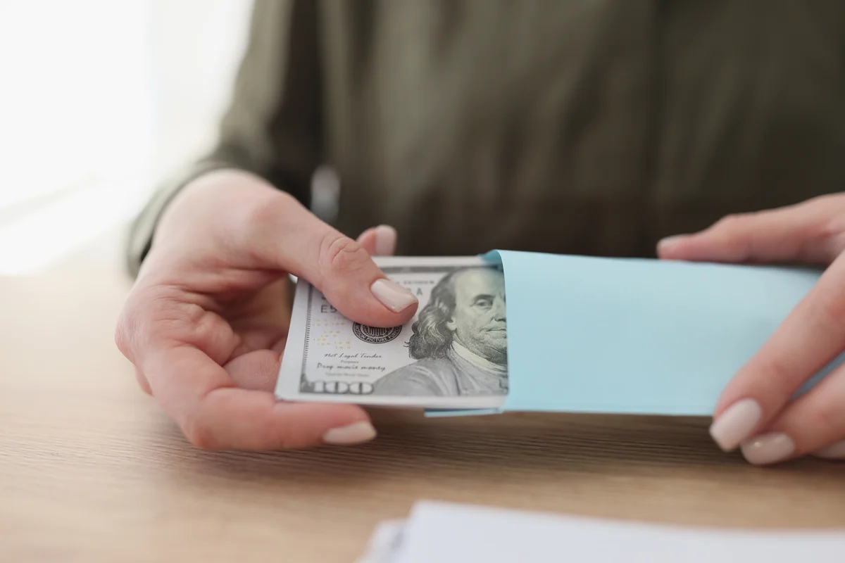 How Much Would You Need to Invest in These 4 High-Yield Stocks to Earn $1,000 a Month?