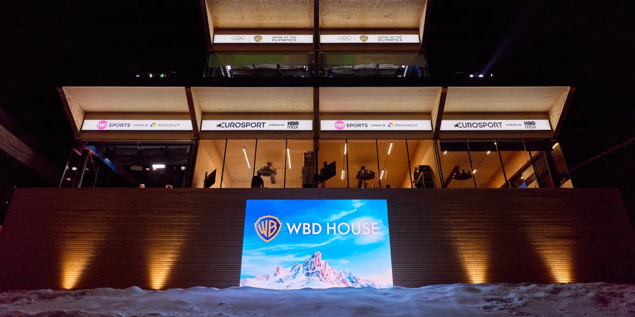 Netflix’s Warner Bros. Deal Is Under Fire. Why the Odds Are Shifting in Paramount’s Favor.