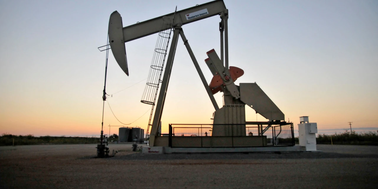 Devon Energy Sells Eagle Ford Assets to Crescent Energy for $4.2 Billion
