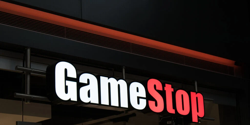 GameStop CEO Responds to Proposal to Convert $5 Billion Cash to Bitcoin