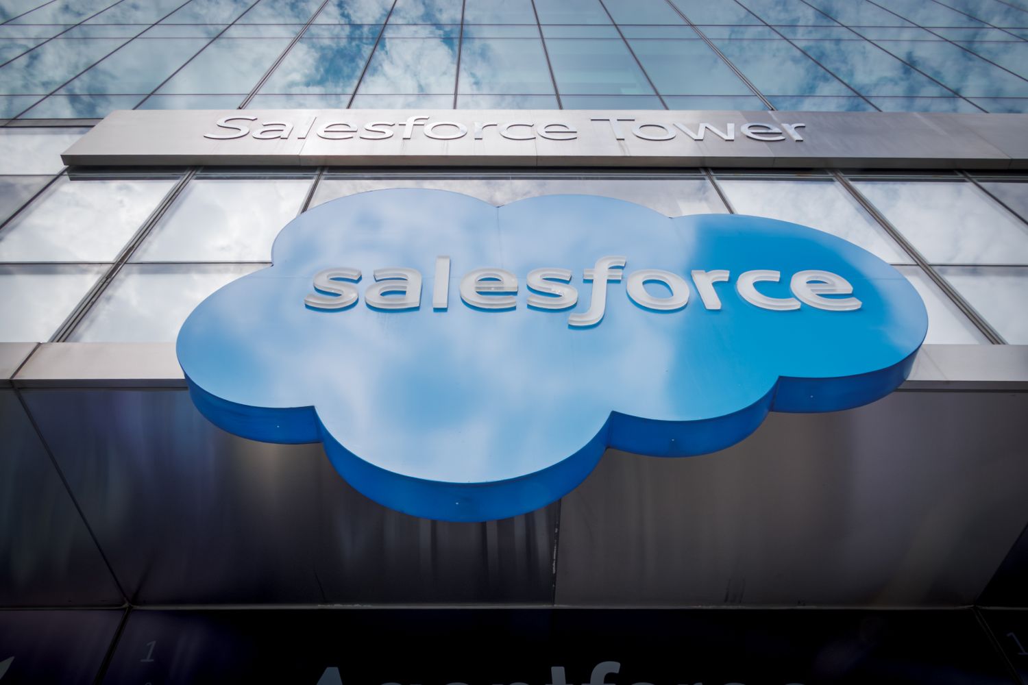 Top Stock Movers Now: Salesforce, J.B. Hunt, Hewlett Packard Enterprise, and More