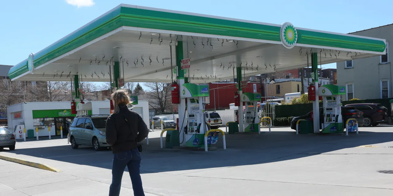 BP Stock Rises After Huge Jump in Profit. What It Means for Exxon and Chevron.