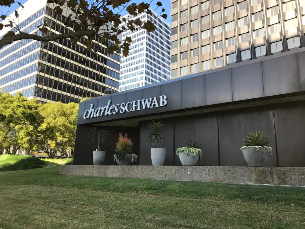 Charles Schwab And Cboe Plan S&P 500 Yes-Or-No Options As Prediction Markets Go Mainstream