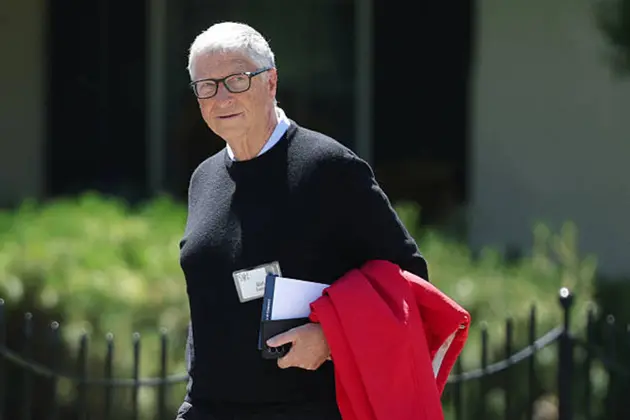 Bill Gates calls for federal AI safeguards beyond industry self-regulation