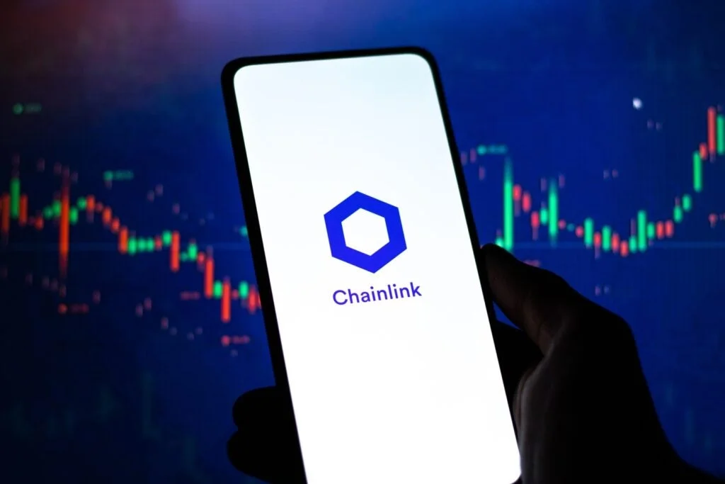 Chainlink Down 6% In A Month: Why Is LINK Not Moving?