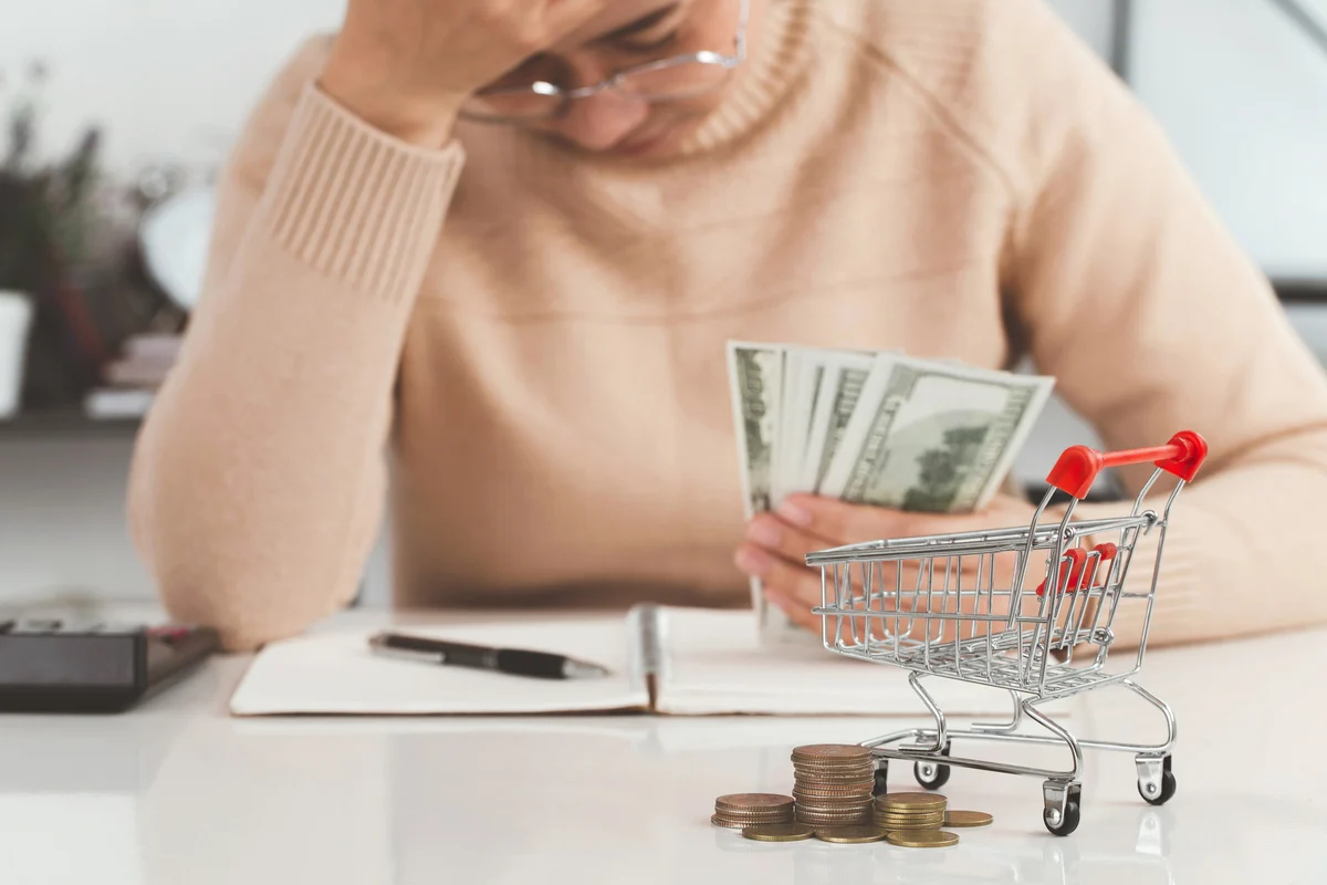 Here's How Much of the Schwab U.S. Dividend Equity ETF You'd Need to Cover Your Grocery Bill Every Month