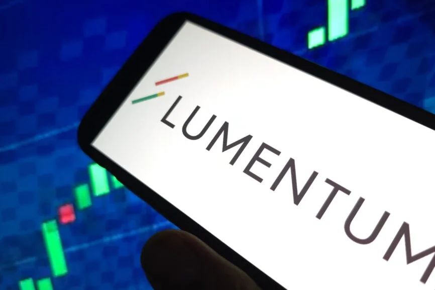 Lumentum Analysts Increase Their Forecasts After Upbeat Q1 Earnings