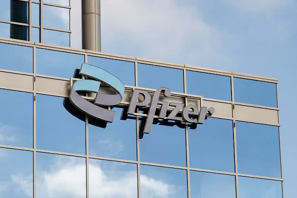 Pfizer beats Q4 estimates, releases mid-stage GLP-1 trial results, and maintains guidance for full-year 2026