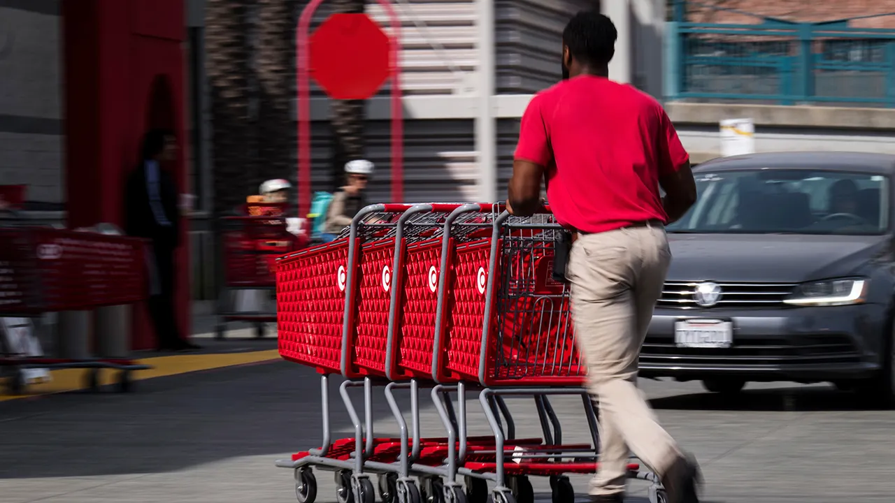 Target doubles employee bonuses after strong profits - Fox Business