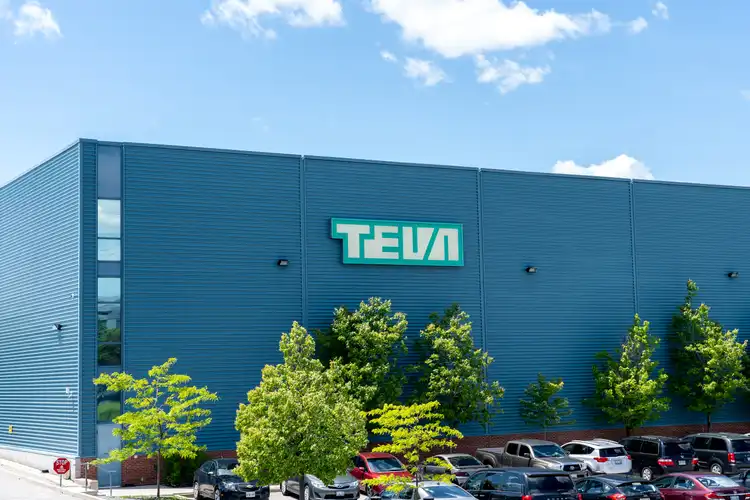 Teva/Alvotech follow Amgen in launching biosimilar for J&J’s Stelara