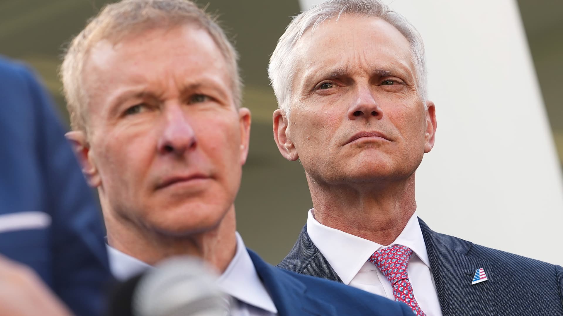 United Airlines CEO confirms he approached American Airlines about merger