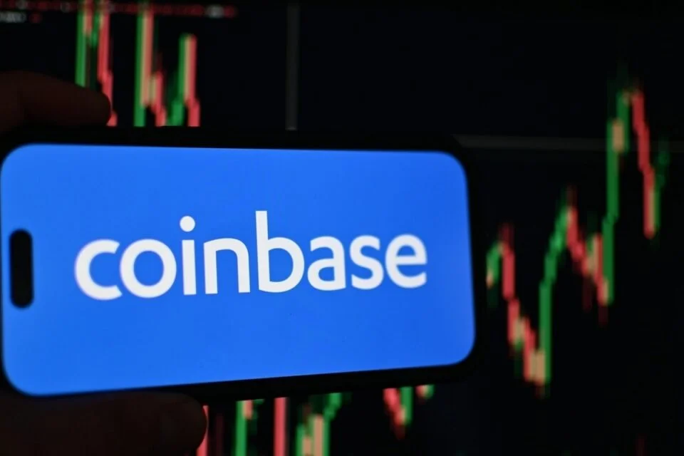 Stock Of The Day: Classic Flag Pattern In Coinbase?