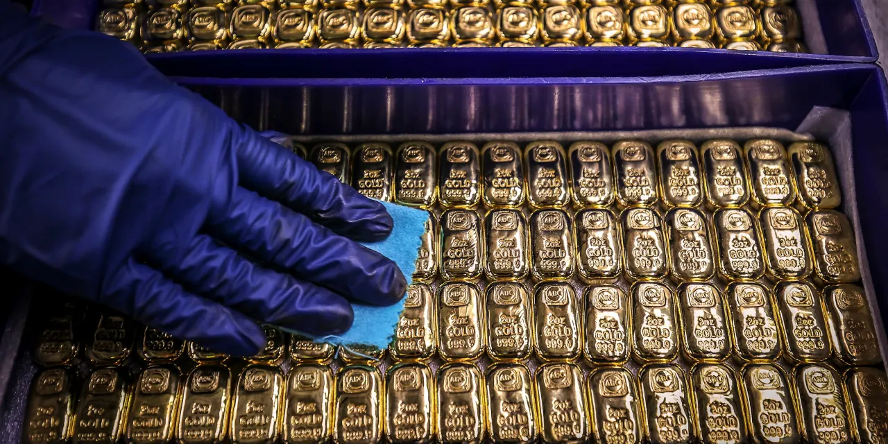 Gold is still in its ‘explosive phase,’ says Deutsche Bank, as it sticks to year-end target