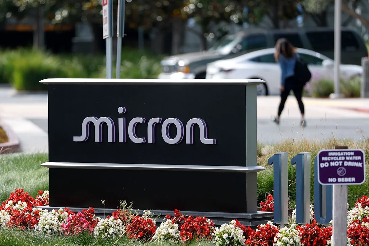 Why Micron Stock Is Falling Hard Today