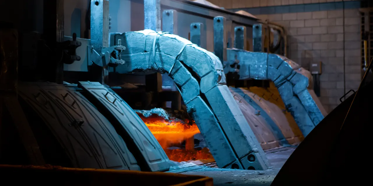 Alcoa Stock Sinks on Downgrade. J.P. Morgan Is Picking Copper Over Aluminum.