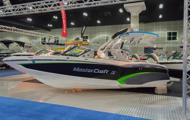 Bear of the Day: MasterCraft Boat