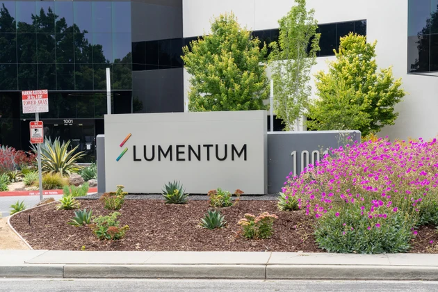 Lumentum stock soars after stellar Q1 results beat and outlook