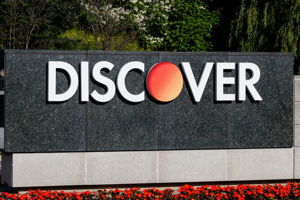 Discover Financial Faces Concerns Over Remediation Reserve, Analysts Caution Despite Q1 Sales Growth