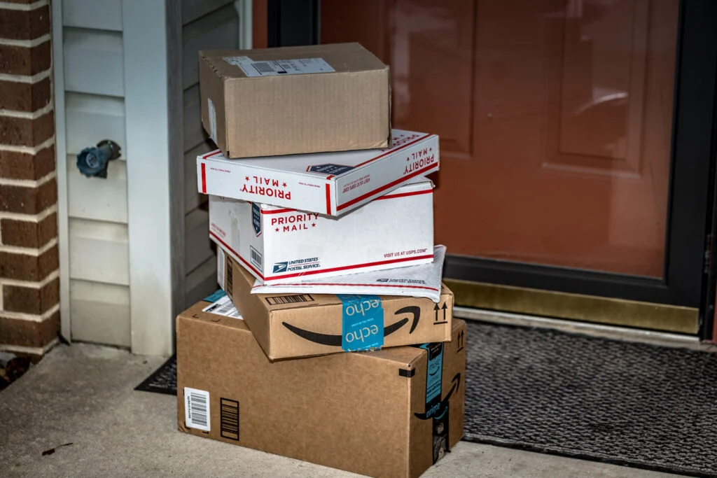 Amazon And USPS Strike Deal On Package Handling, Averting Major Cutback: Report
