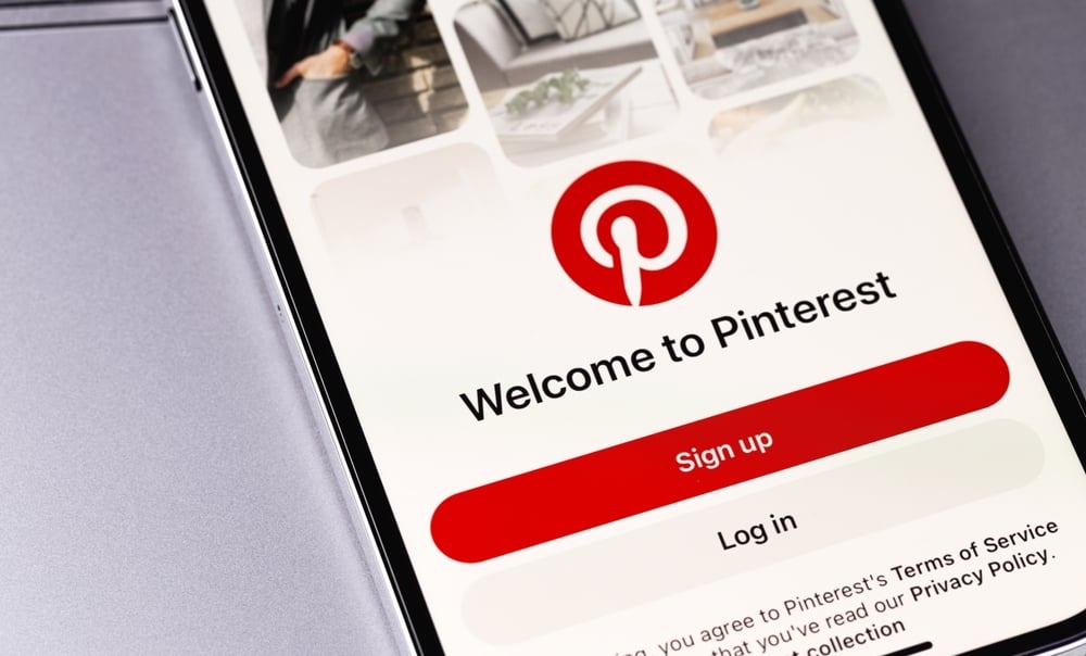 Pinterest Stock Drops as CFO Steps Down, Interim Successor Named