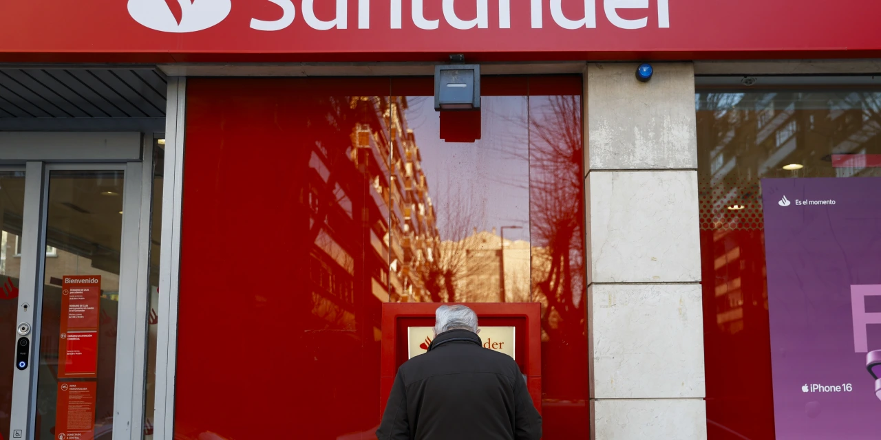 Santander Targets €20 Billion in Profit by 2028 in Efficiency Push