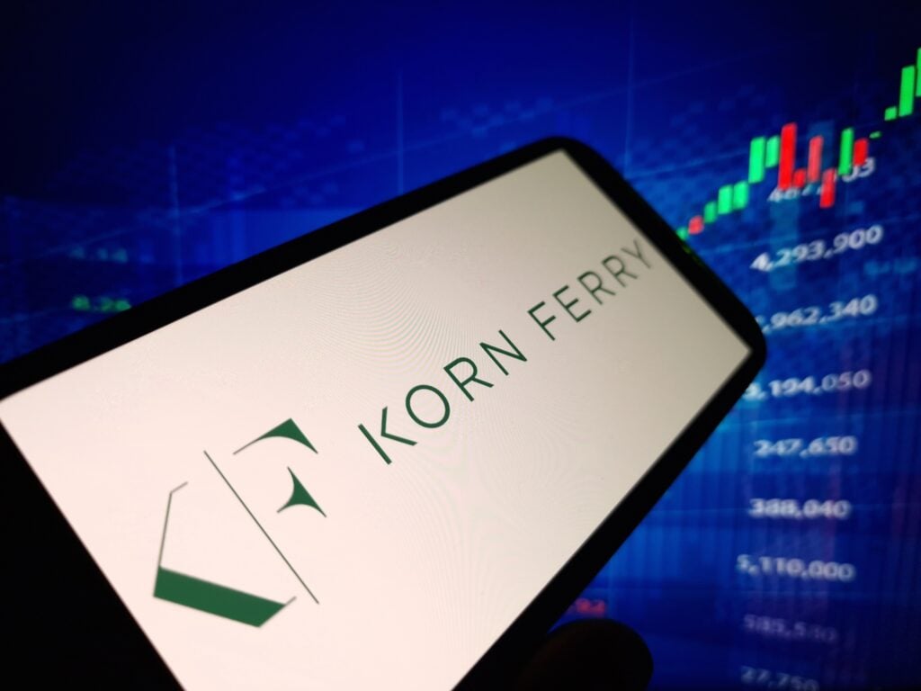 Korn Ferry Shares Slip, Strong Quarter Meets Weaker Q2 Earnings Guidance