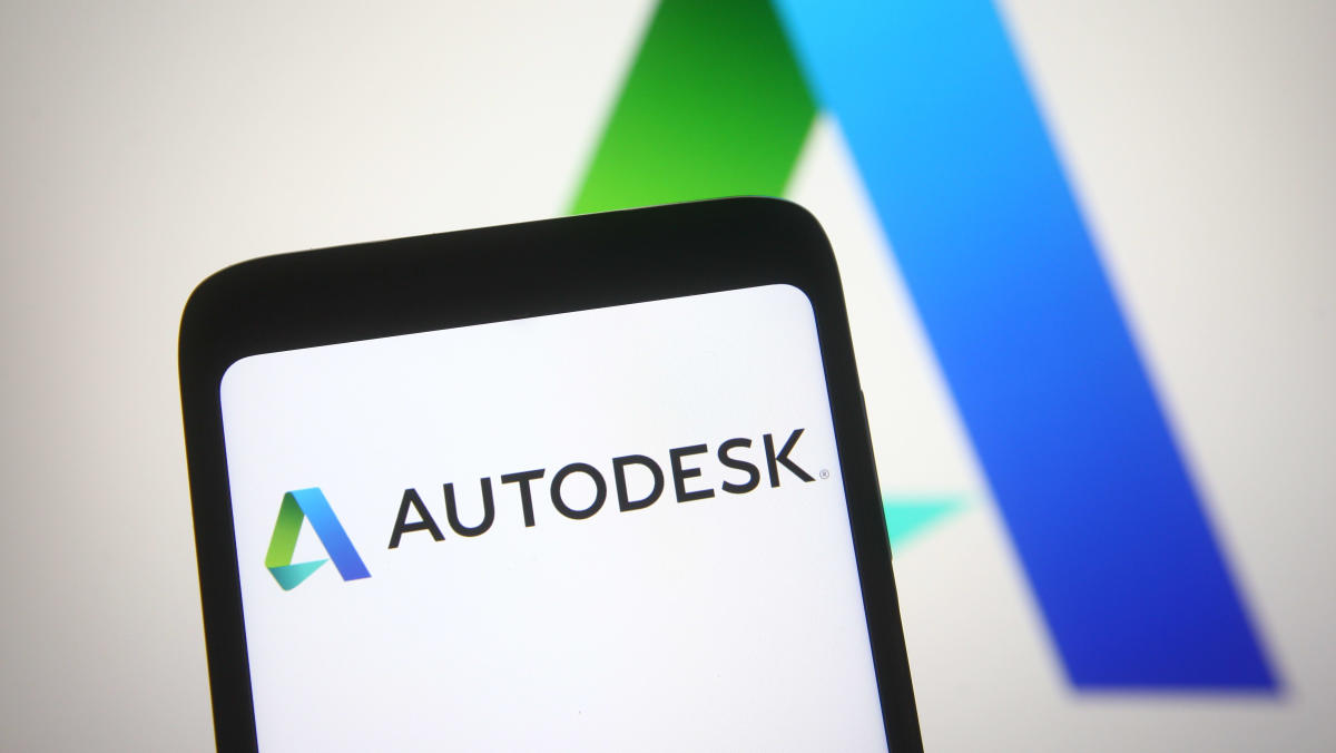 Autodesk stock slides on further delay of annual report - Yahoo Finance