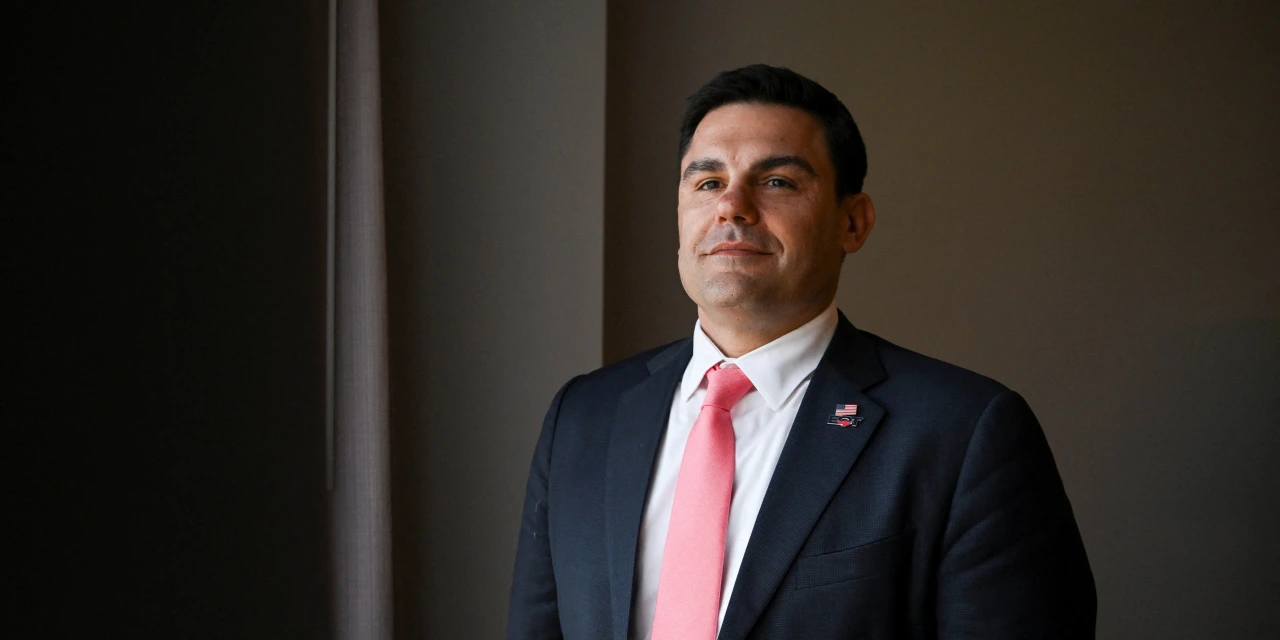 The Fossil Fuel Tycoon Teaming Up With the Rockefellers to Fight Energy Poverty