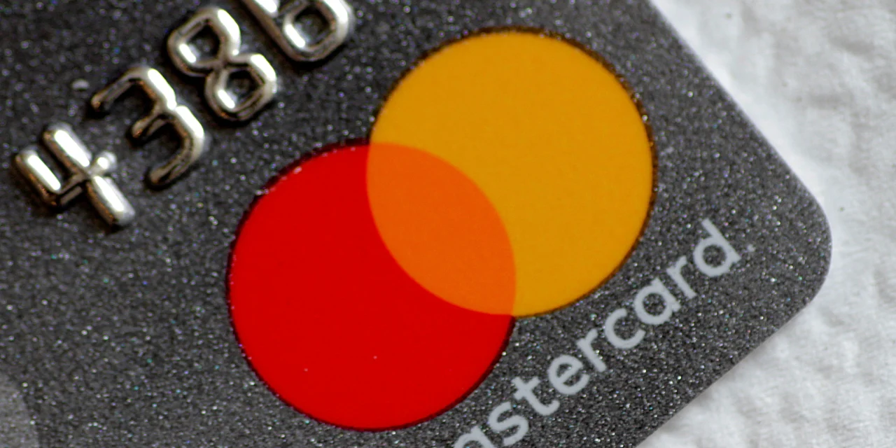 Mastercard Profit Rises on Payment Network, Services Growth